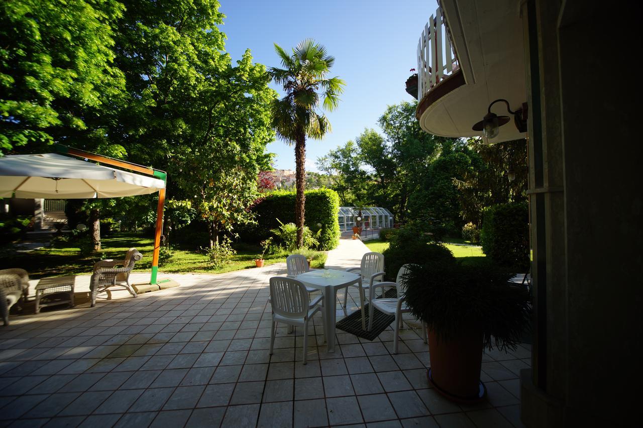 King Hotel Fiuggi Exterior photo